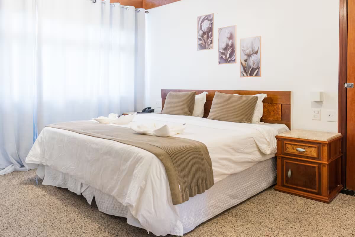 Deluxe Suite